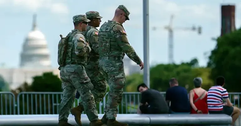 শরণার্থী ও আশ্রয়প্রার্থীদের জন্য ওয়ার্ক পারমিটের মেয়াদ কমিয়েছে যুক্তরাষ্ট্র